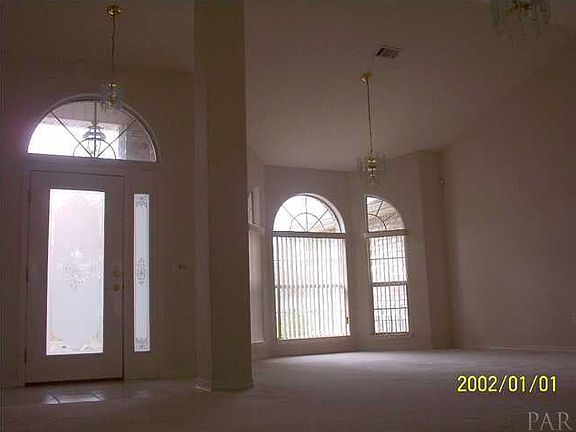 2nd image of 5476 Oak Meadow Dr