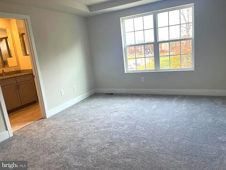 1813 Ritter Dr — Photo 6