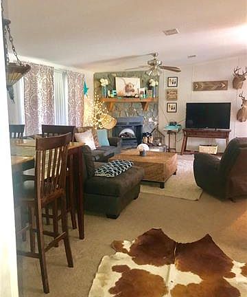 5th image of 16225 Grace Ct
