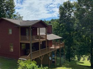 121 Bee Tree Ln, Murphy, NC 28906