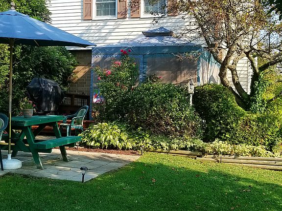 4th image of 128 Canyon Ct