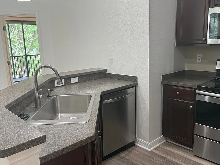 4101 Via Piedra Cir — Photo 13