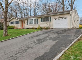37 Dale Dr, Edison, NJ 08820