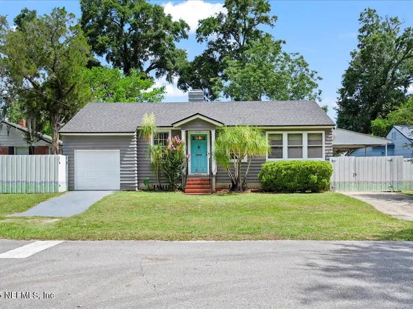 5249 BIRKENHEAD Road, Jacksonville, FL 32210