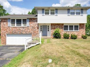 206 Rush Valley Rd, Monroeville, PA 15146