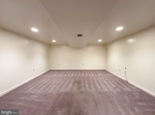 10508 Foxlake Dr, Bowie, MD 20721