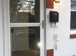 698 Main St, Metuchen, NJ 08840