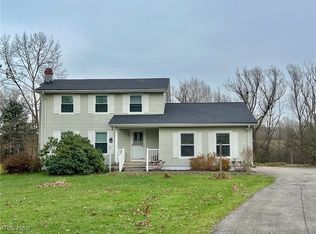 11579 Bass Lake Rd, Chardon, OH 44024