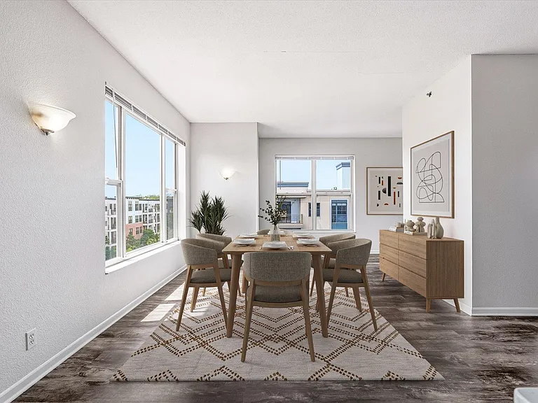 808 Berry Place — Photo 4