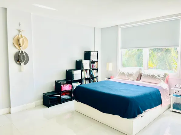 111 Royal Park Dr APT 3E, Oakland Park, FL 33309