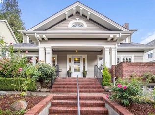 2525 NE Multnomah St #B, Portland, OR 97232