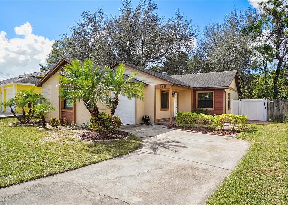 1st image of 138 LAKE DRIVE