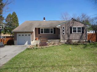 30 Miller Rd, Poughkeepsie, NY 12603