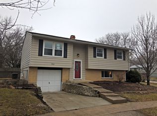 460 N Ridgemoor Ave, Mundelein, IL 60060