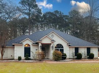 2859 Hillcrest Cir, Benton, LA 71006