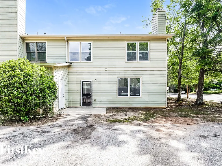 1717 Taylor Ave — Photo 18