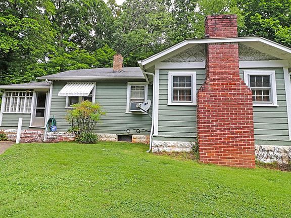 4th image of 107 College Park Ln