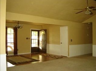 540 S Aqua Clear Dr, Mustang, OK 73064