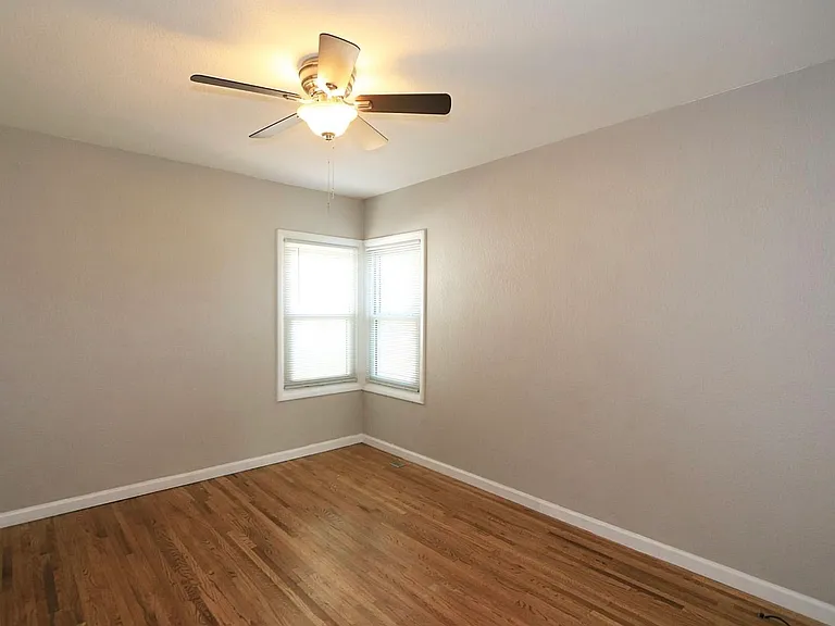 3150 S Delaware St #TOP — Photo 10
