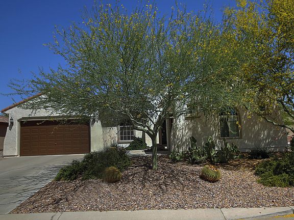 3rd image of 3891 N Monument Dr