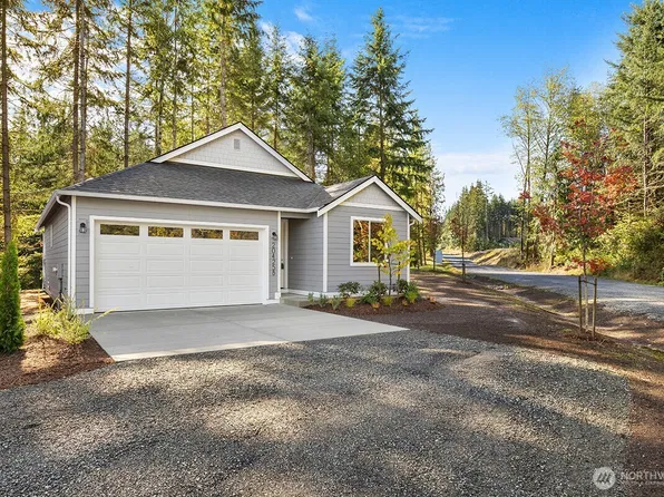 20509 44th Avenue NW #4B, Stanwood, WA 98292