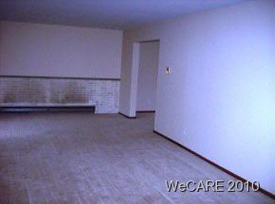 3rd image of 2983 Makley Dr