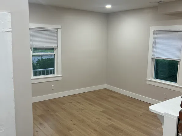 919 Franklin St, Roanoke Rapids, NC 27870