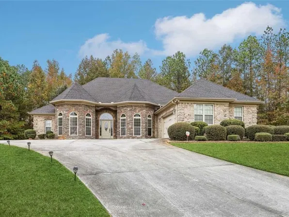 125 Logans Run, Covington, GA 30016