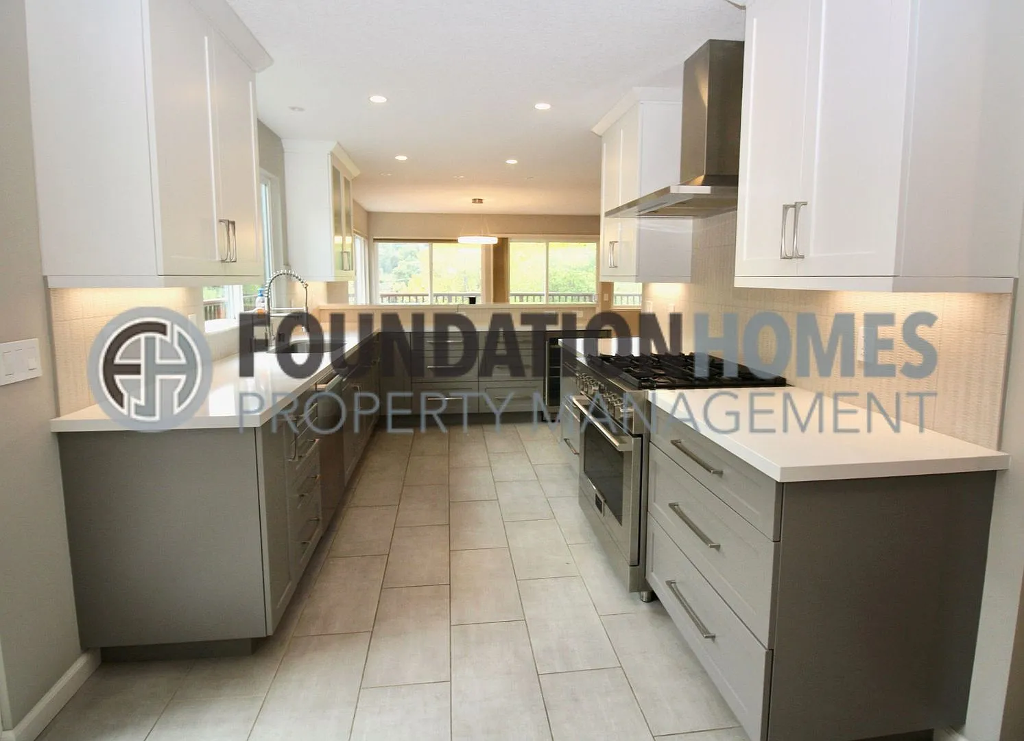 Rare Five-Bedroom Home With Views, Space & Nature At Your Doorstep - Foundation — Photo 4