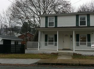 416 Bowling St, Staunton, VA 24401