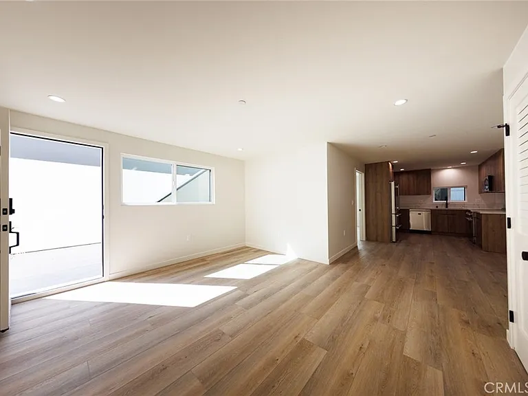 5933 Comey Ave #3 — Photo 9