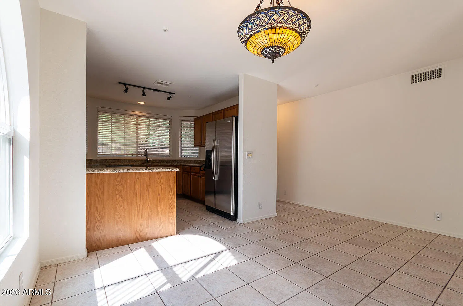 3 bed, 2.5 bath, $2,200 — Photo 4