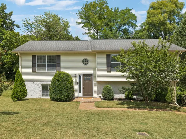 210 Ash Grove Dr, Nashville, TN 37211