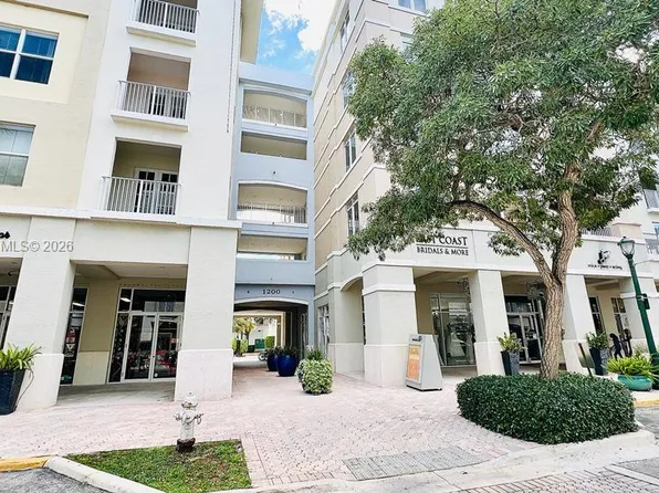 1200 Town Center Dr APT 420, Jupiter, FL 33458