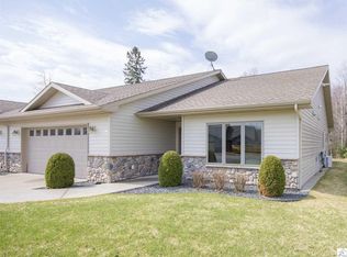 17 Amber Ln, Esko, MN 55733