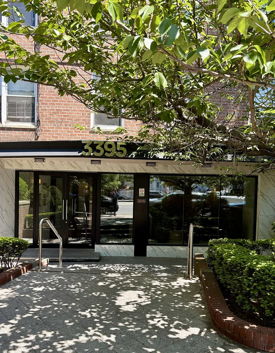 Building Photo - 3395 Nostrand Ave #6