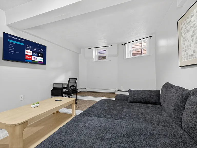 38 Moreland St #1 — Photo 16