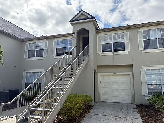 2nd image of 13700 RICHMOND PARK Drive N #507