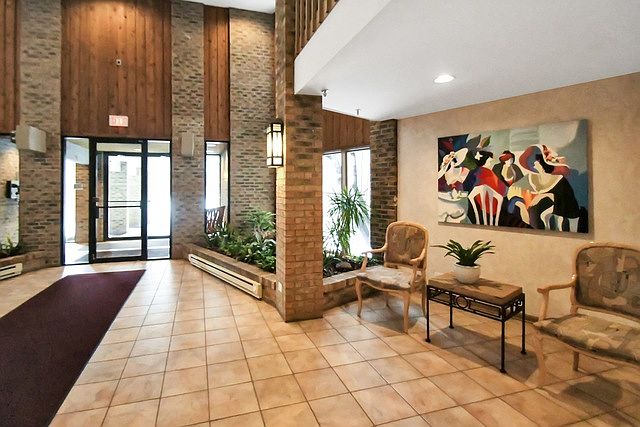 2nd image of 1280 Rudolph Rd APT 1M