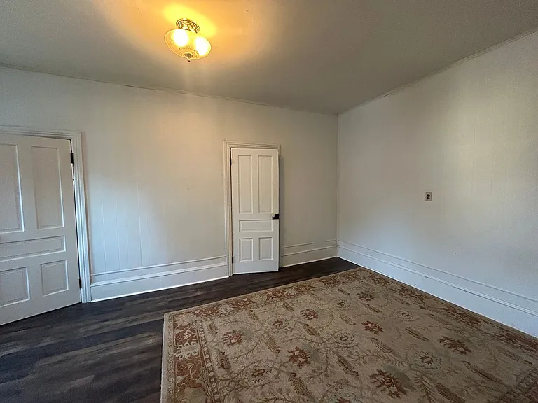 27 W Seminary St — Photo 11