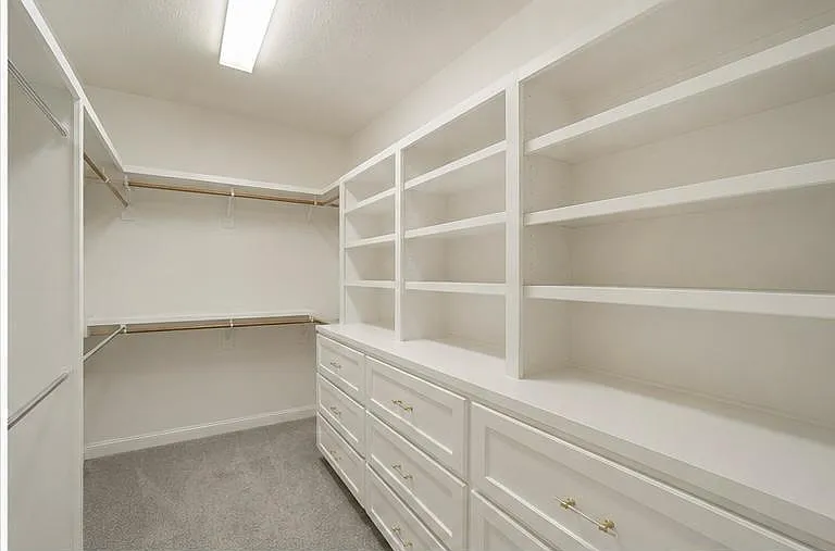 6 S Wheatleigh Dr — Photo 15