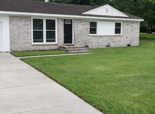 1847 Mepkin Rd, Charleston, SC 29407