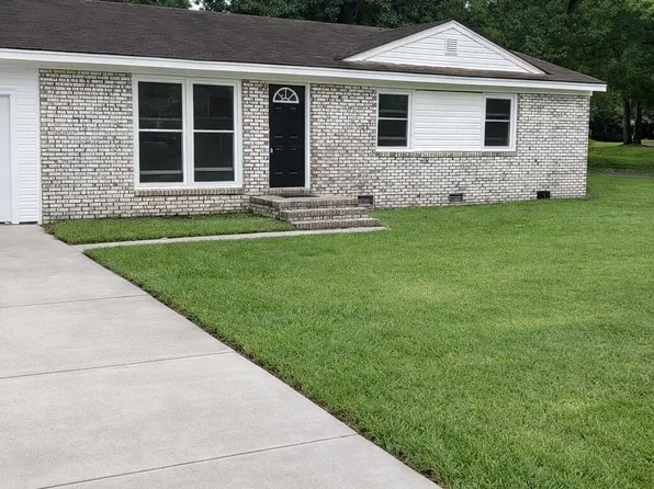 1847 Mepkin Rd, Charleston, SC 29407