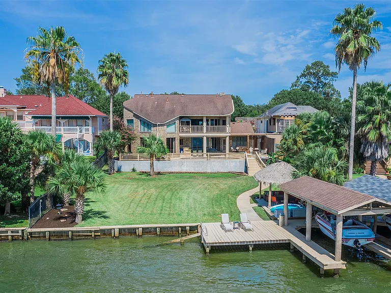 1623 Lake Arbor Dr — Photo 3