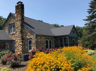 4892 Pigeon Rd, Waynesville, NC 28786