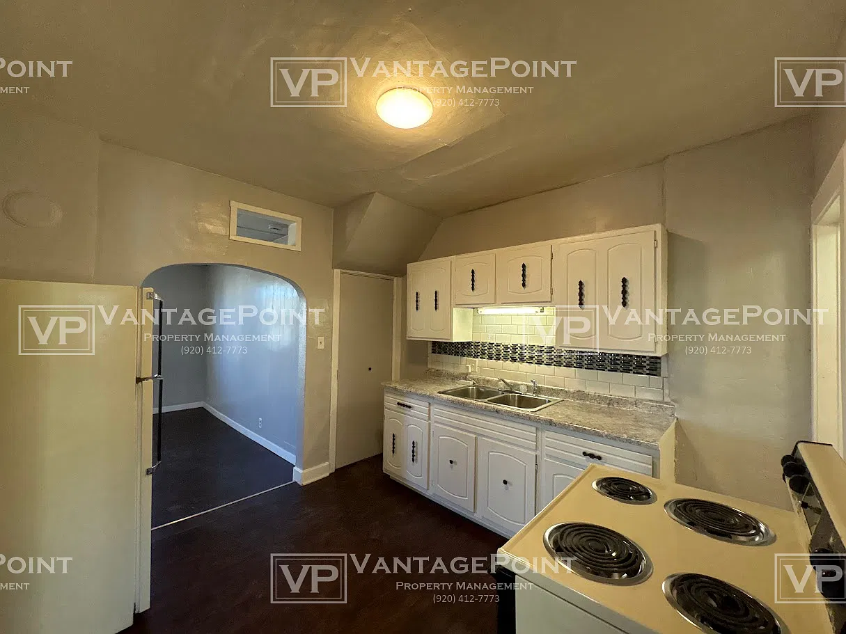 315 West 10th Street - C — Photo 3