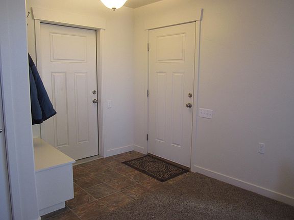 5th image of 113 Magnolia Cir