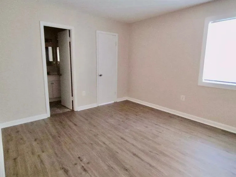 33 Wayside Ct — Photo 9