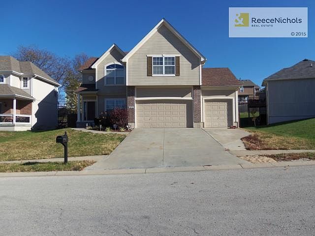 1st image of 2405 NW Sailor Dr