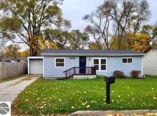 1300 Pennsylvania Ave, Mount Pleasant, MI 48858